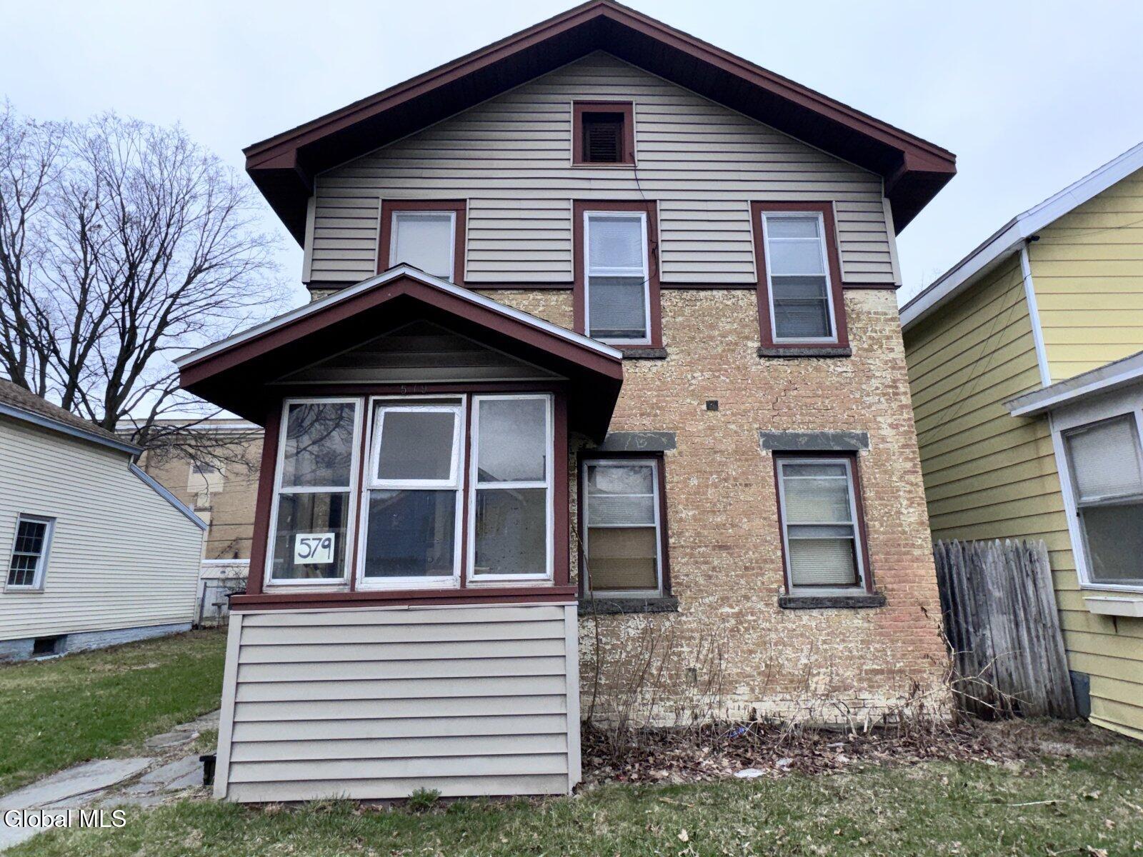 579 6th Avenue Troy NY 12182