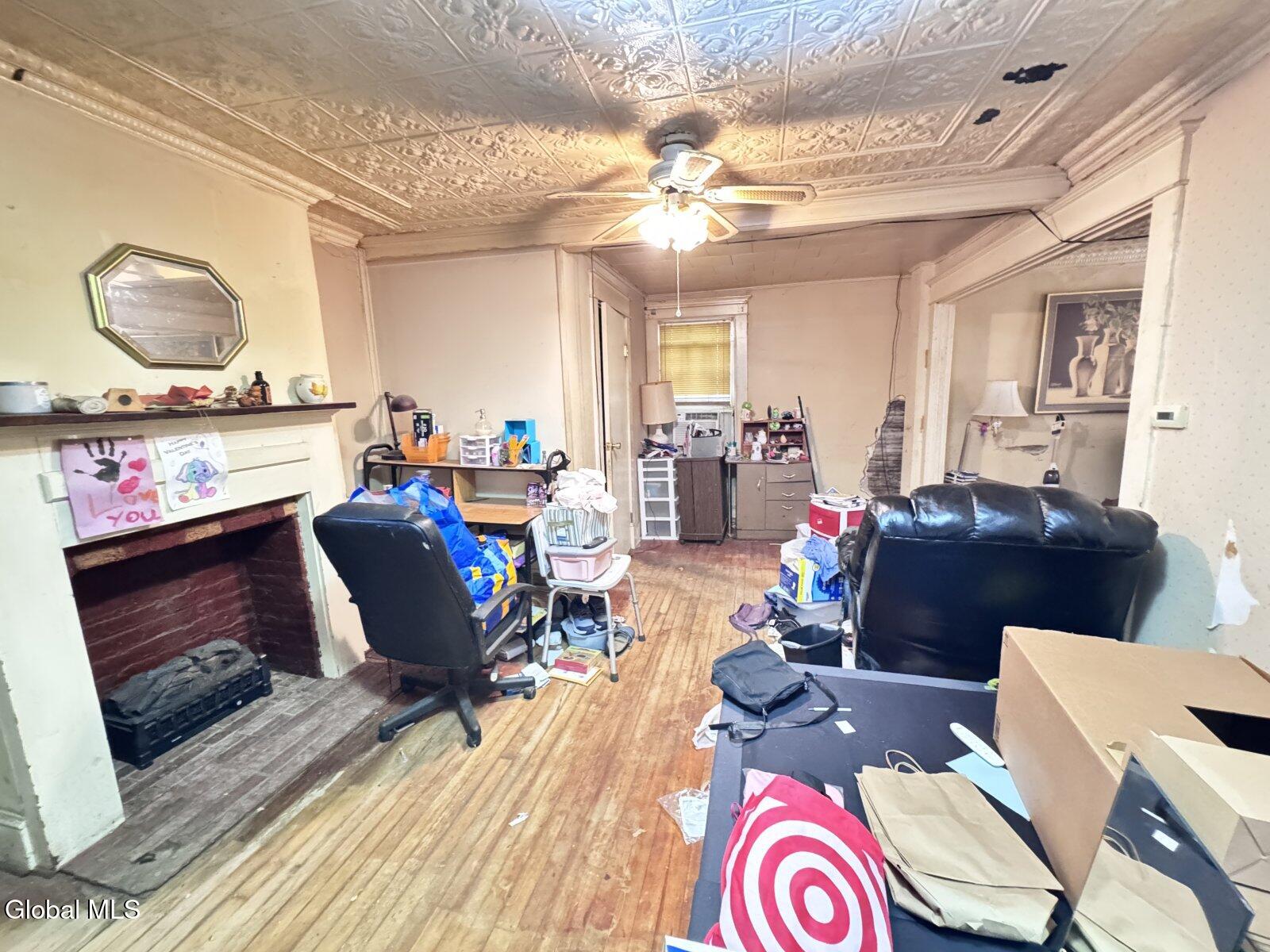 579 6th Avenue Troy NY 12182