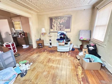 579 6th Avenue Troy NY 12182