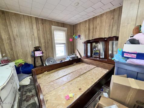 579 6th Avenue Troy NY 12182