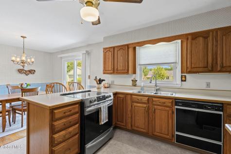 3317 Maryvale Drive Schenectady NY 12304