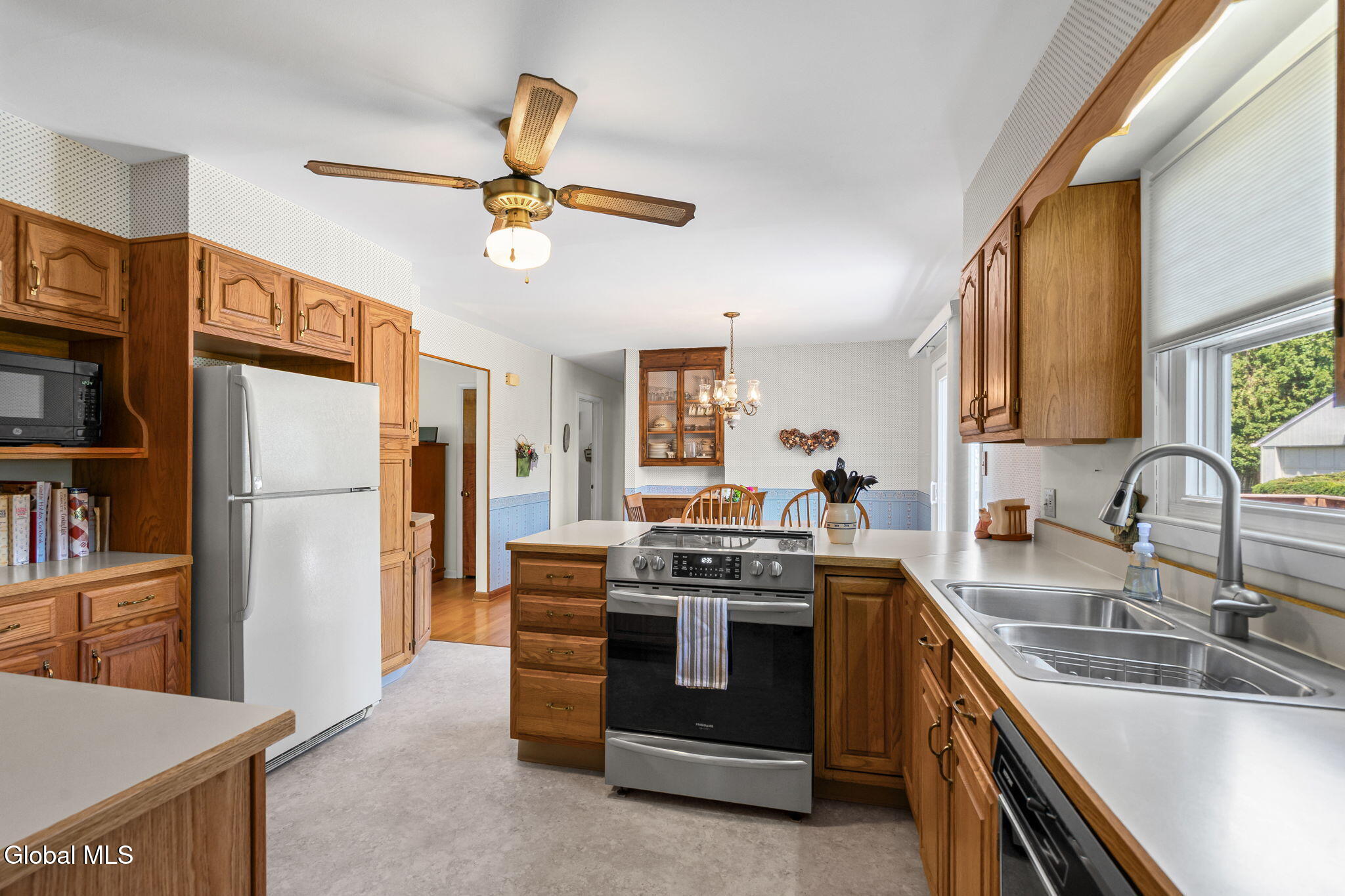3317 Maryvale Drive Schenectady NY 12304
