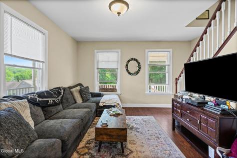 32 5th Street Gloversville NY 12078