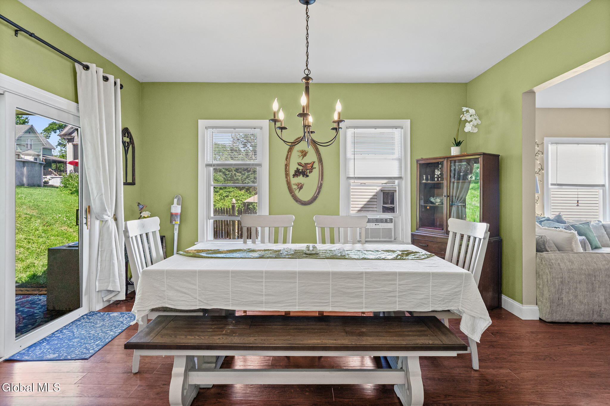 32 5th Street Gloversville NY 12078