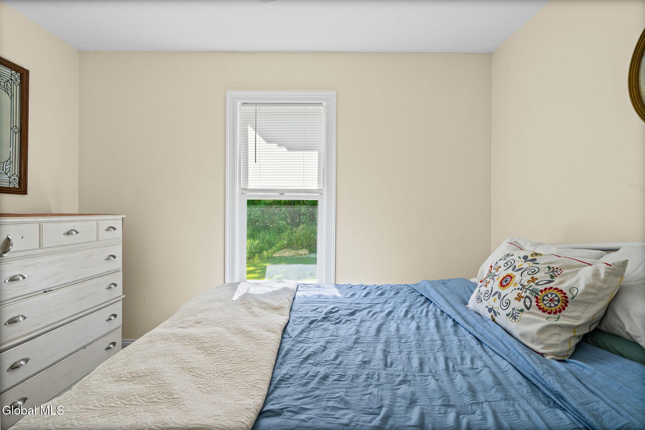 32 5th Street Gloversville NY 12078