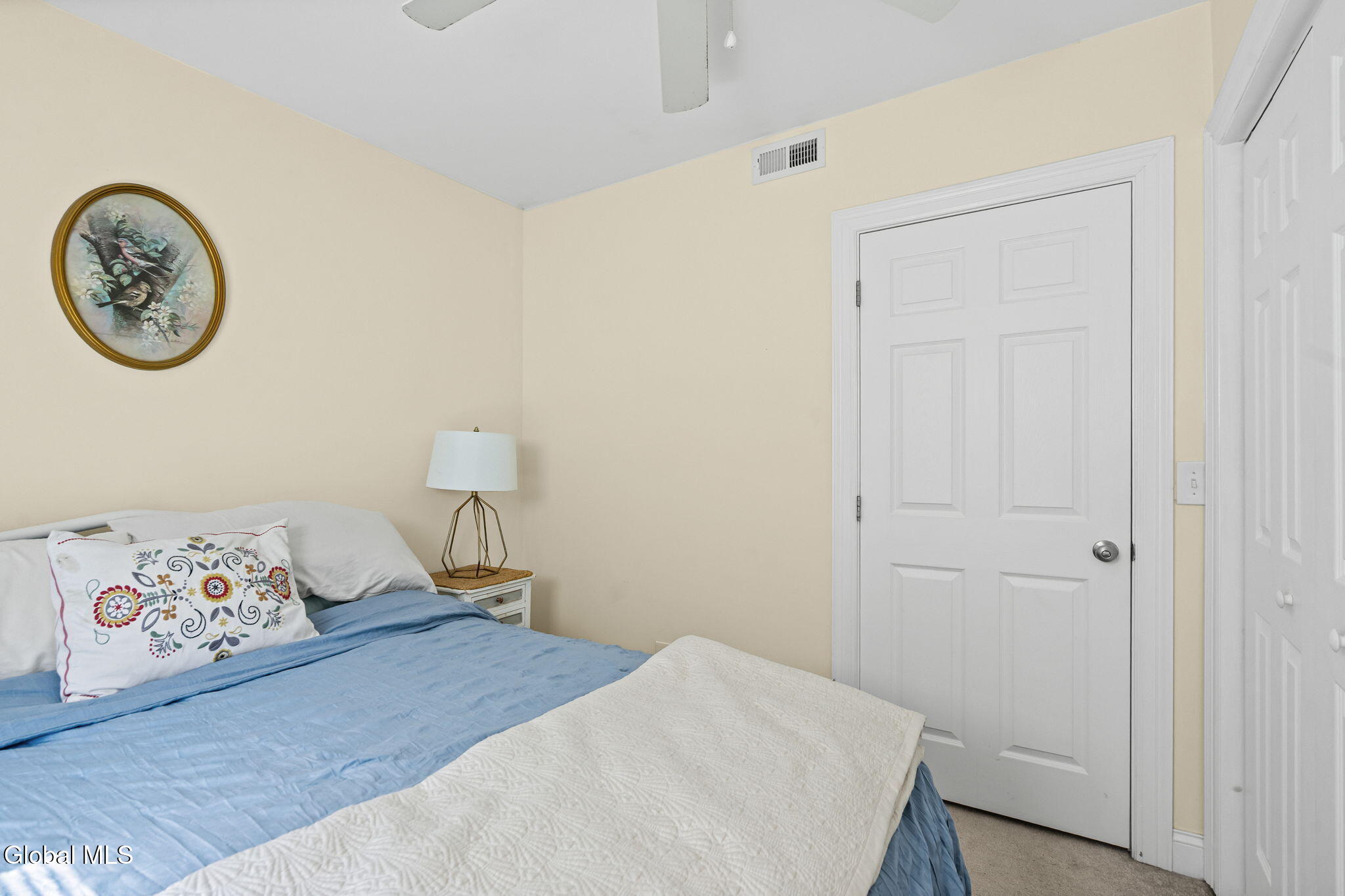 32 5th Street Gloversville NY 12078