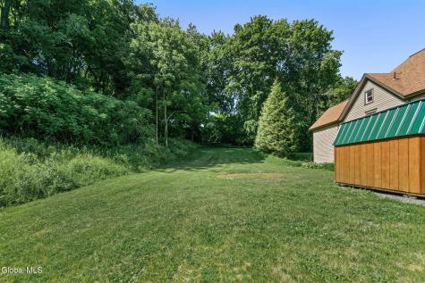 32 5th Street Gloversville NY 12078