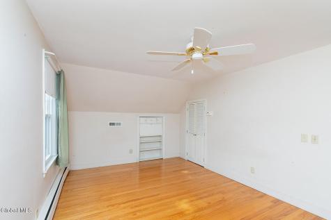 22 Westlyn Court Guilderland NY 12203