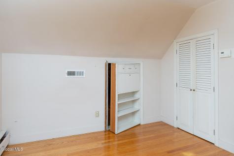 22 Westlyn Court Guilderland NY 12203