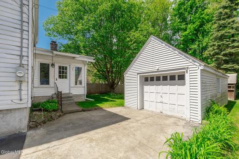 22 Westlyn Court Guilderland NY 12203