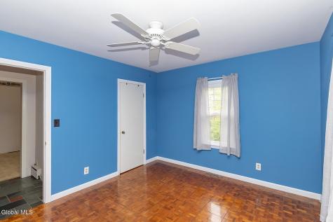22 Westlyn Court Guilderland NY 12203