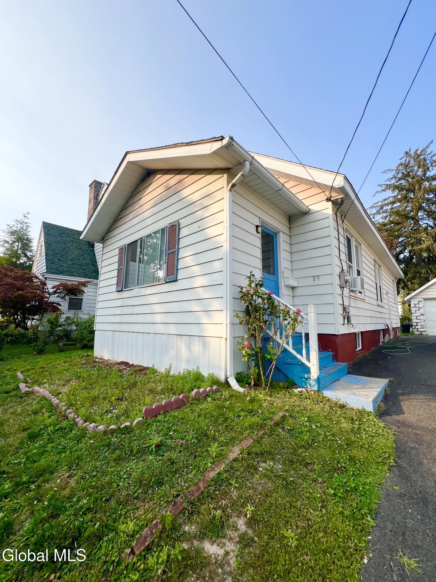 89 Benson Street Albany NY 12206