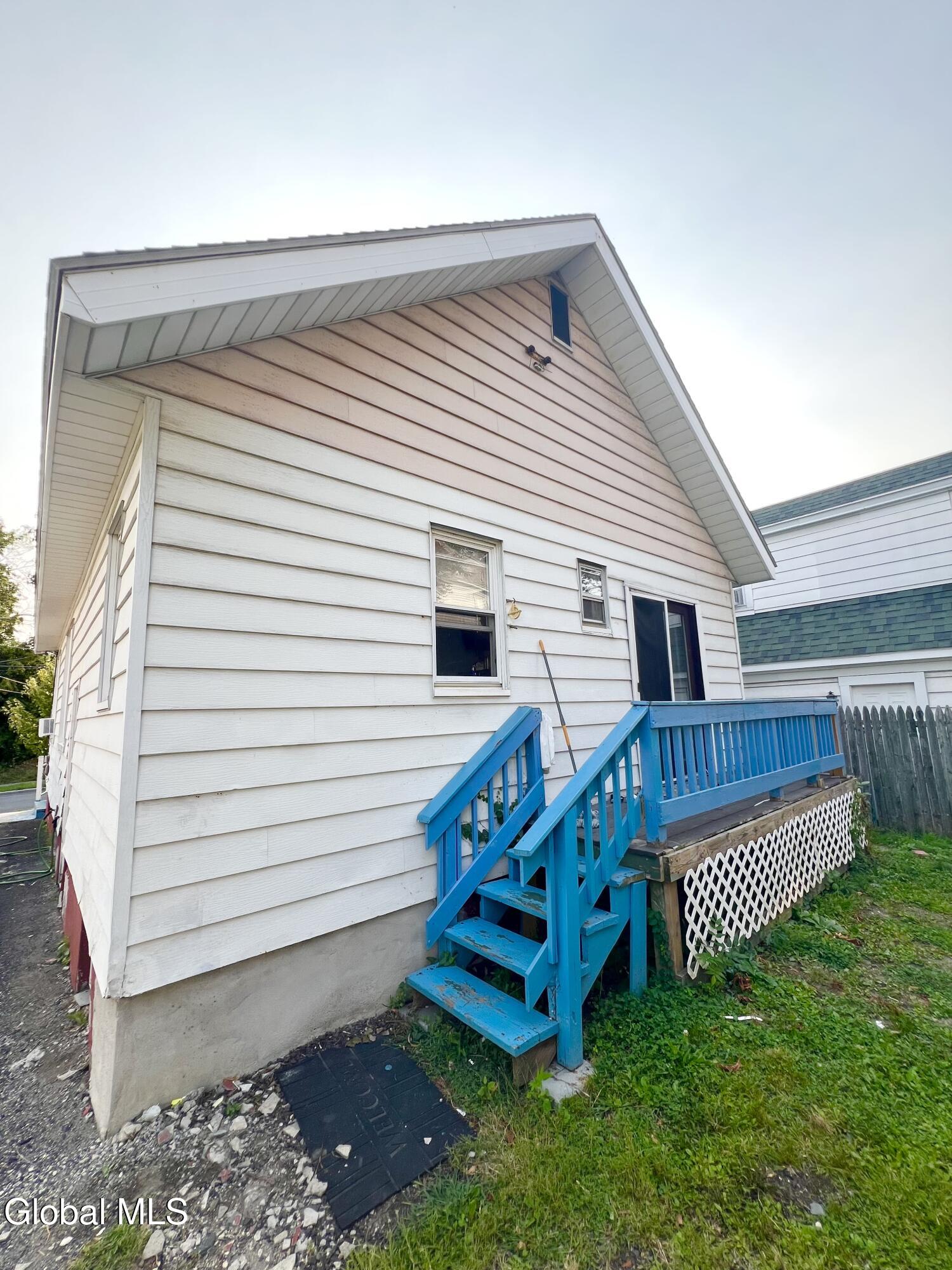 89 Benson Street Albany NY 12206