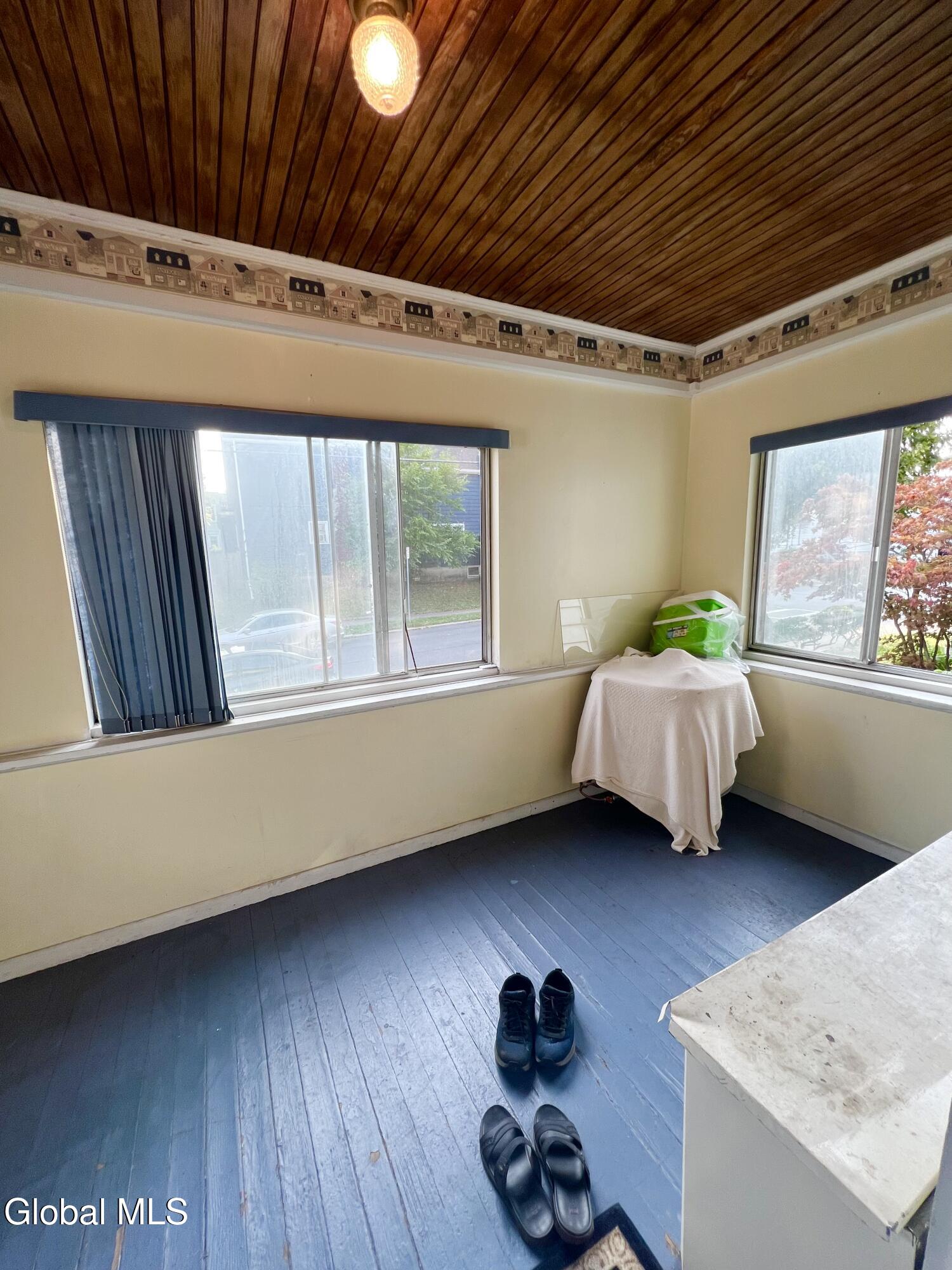 89 Benson Street Albany NY 12206