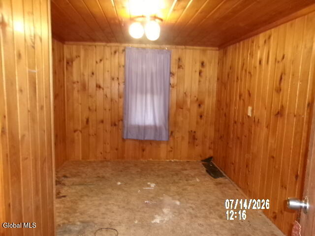 814 County Highway 137 Johnstown NY 12095