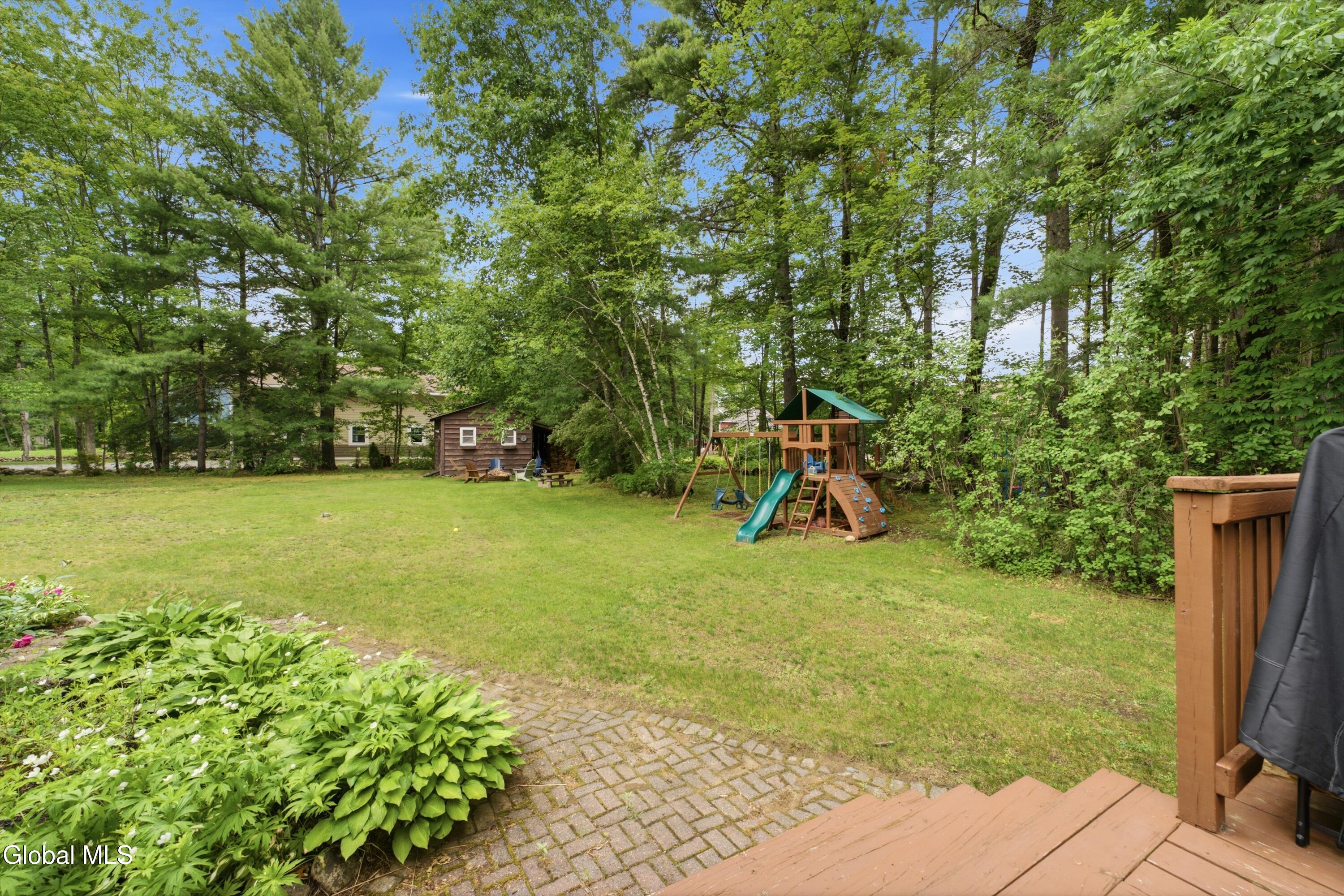 32 Kings Road Lake George NY 12845