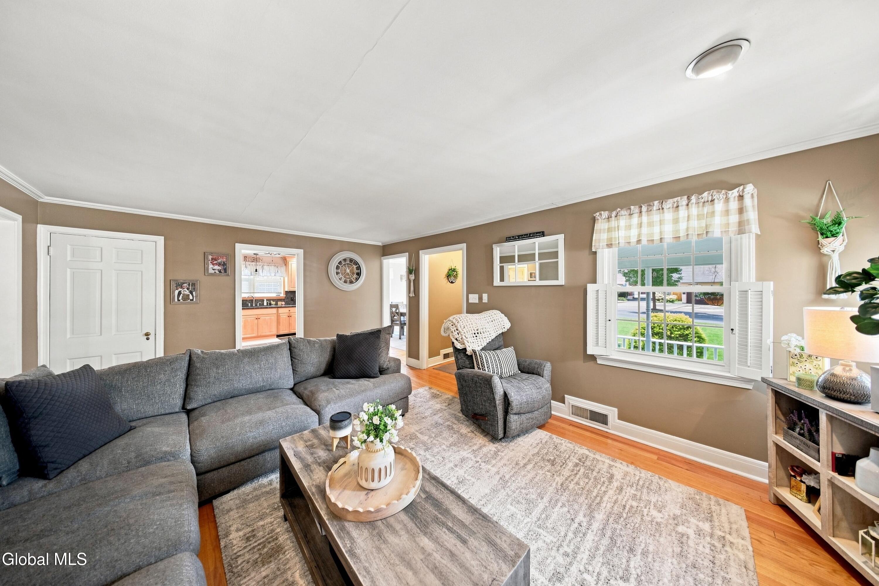 2313 Barcelona Road Schenectady NY 12309