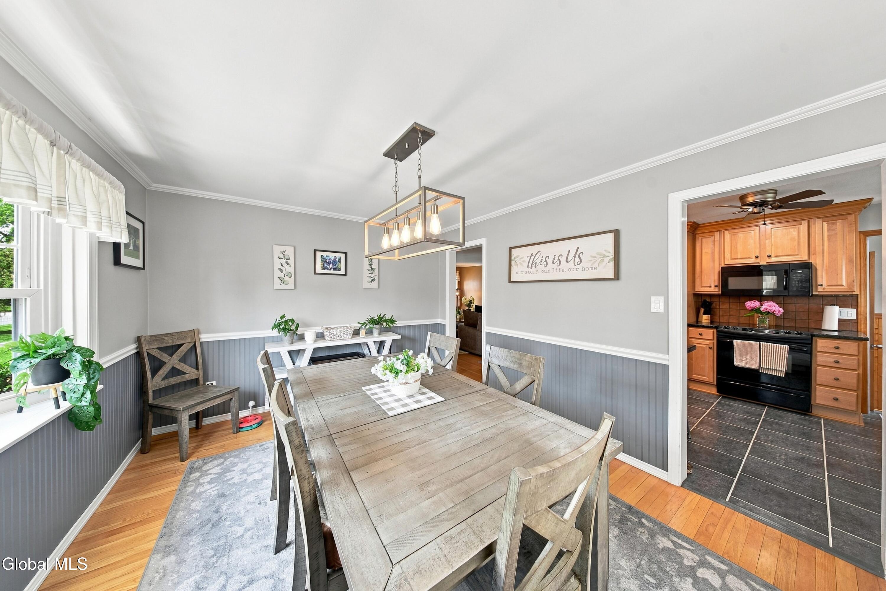 2313 Barcelona Road Schenectady NY 12309