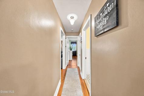 2313 Barcelona Road Schenectady NY 12309