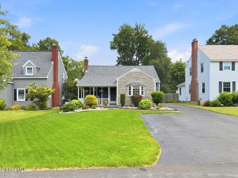 2313 Barcelona Road Schenectady NY 12309