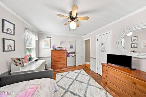 2313 Barcelona Road Schenectady NY 12309