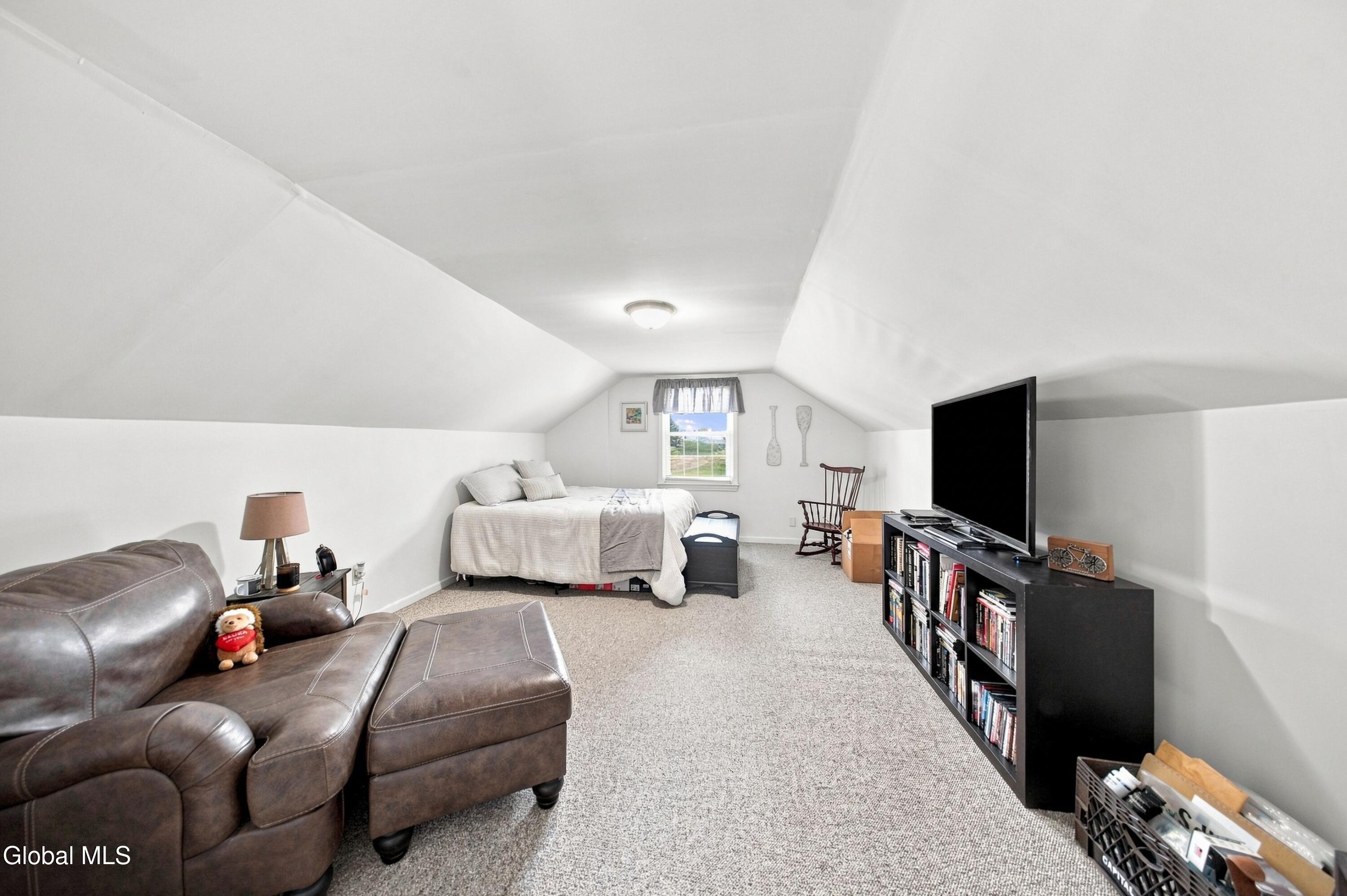 2313 Barcelona Road Schenectady NY 12309