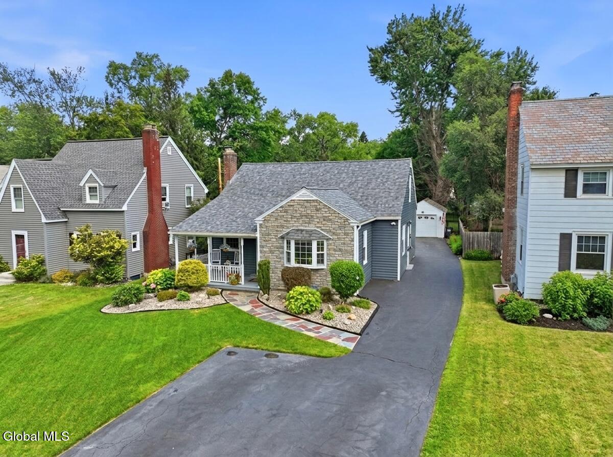 2313 Barcelona Road Schenectady NY 12309