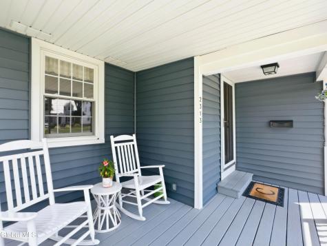 2313 Barcelona Road Schenectady NY 12309
