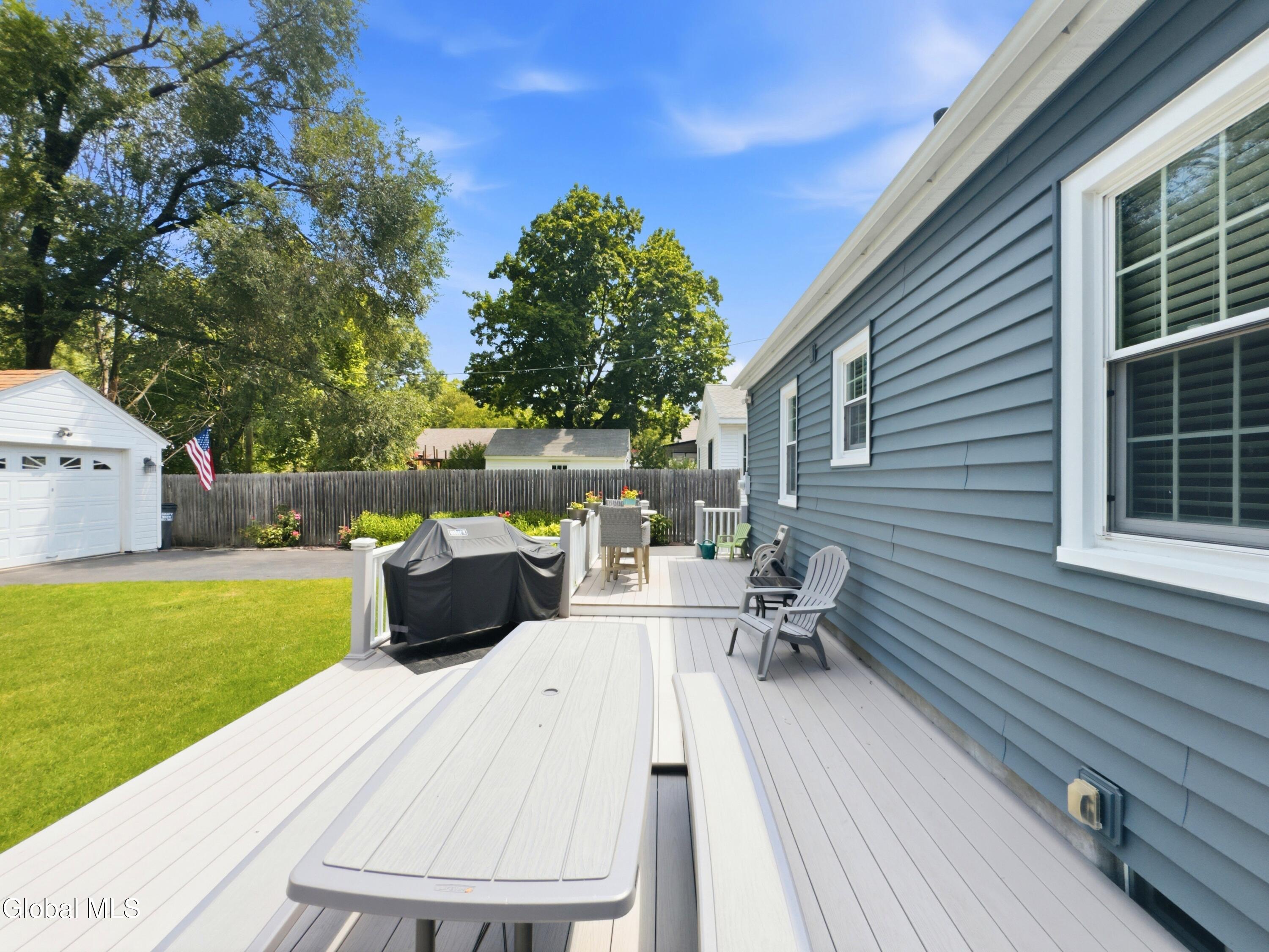 2313 Barcelona Road Schenectady NY 12309