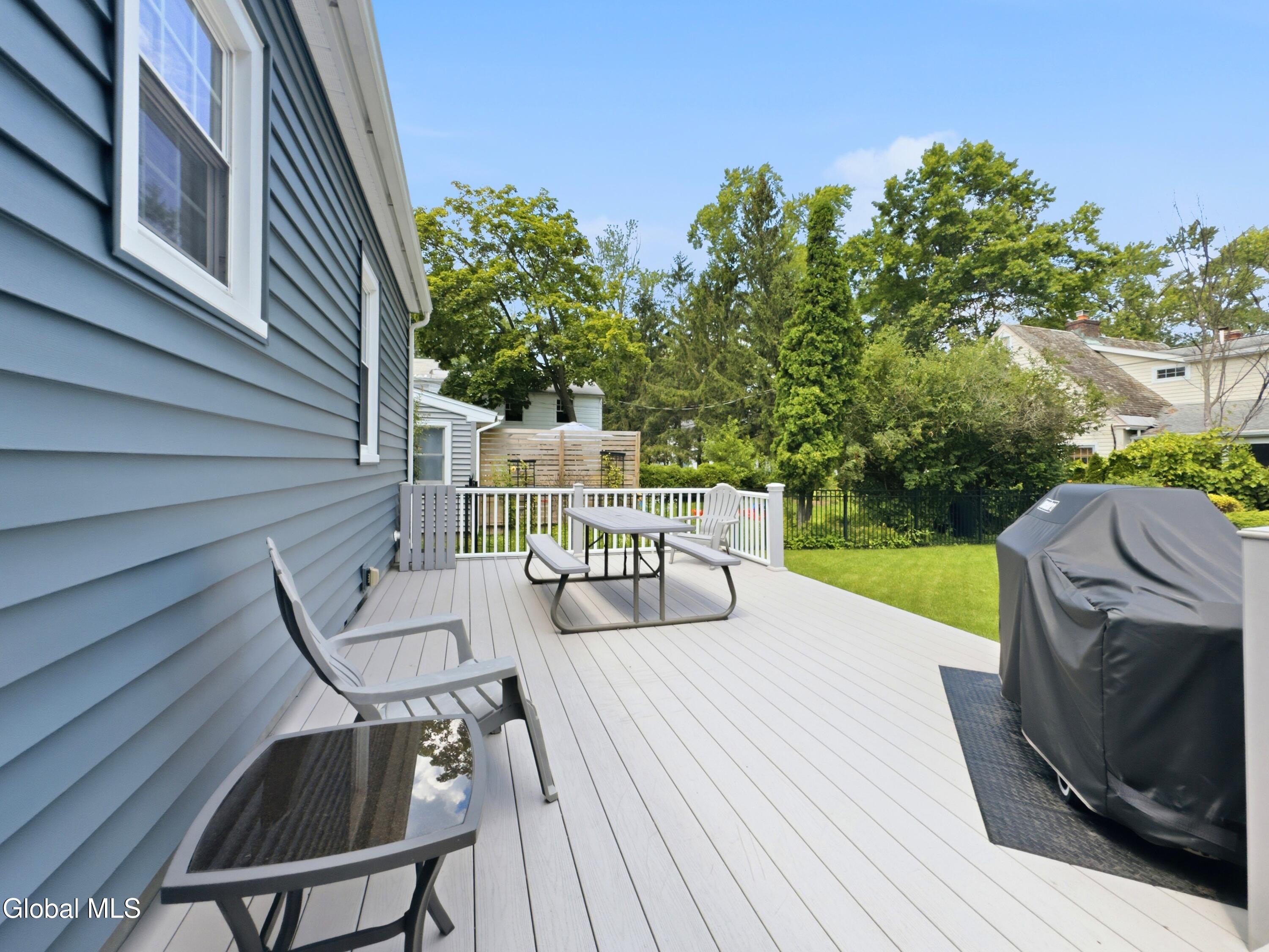 2313 Barcelona Road Schenectady NY 12309