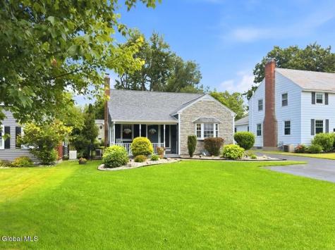 2313 Barcelona Road Schenectady NY 12309