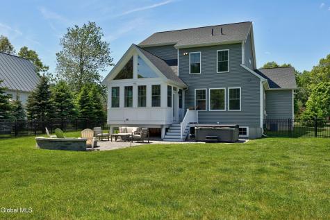 34 Cider Mill Way Saratoga Springs NY 12866
