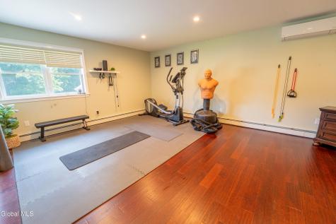 119 Progress Heights Gloversville NY 12078
