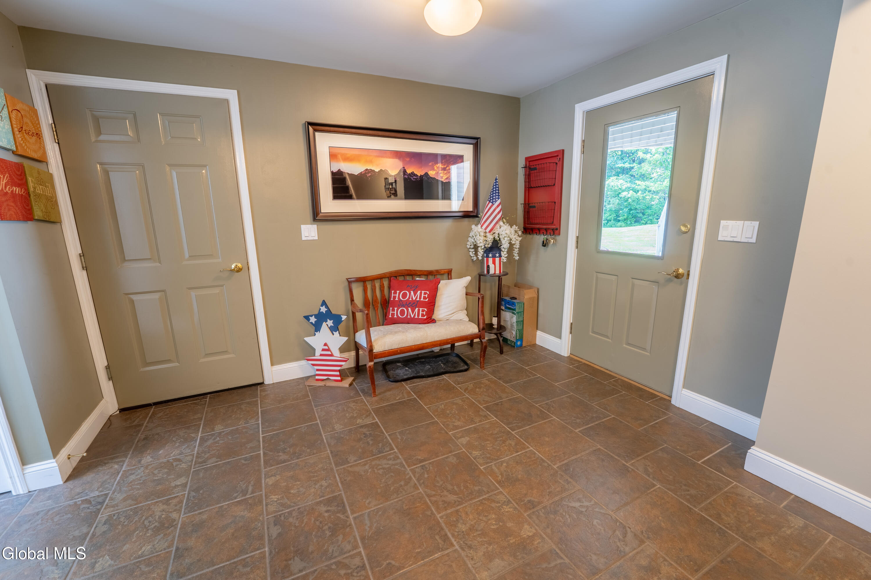 119 Progress Heights Gloversville NY 12078