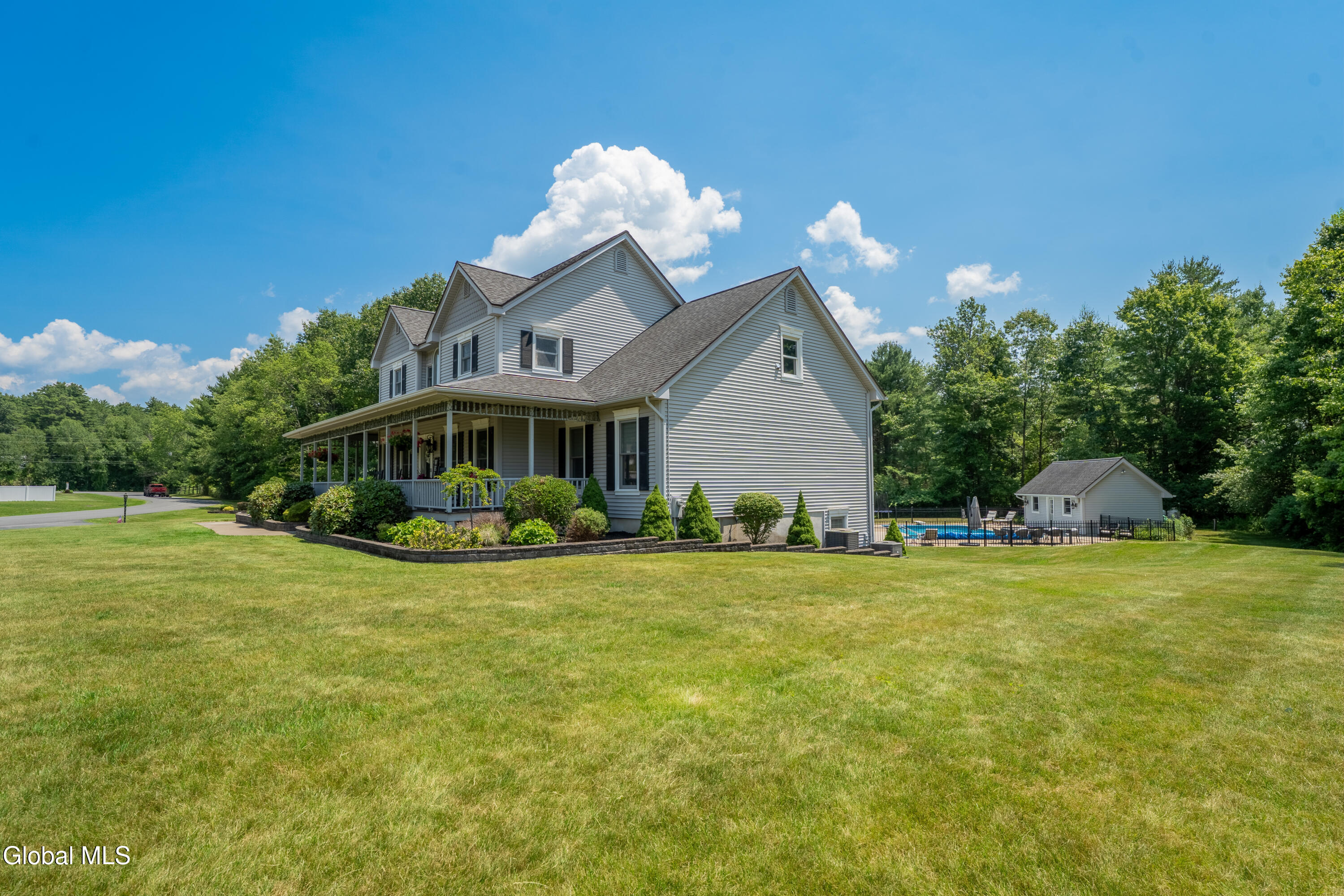 119 Progress Heights Gloversville NY 12078