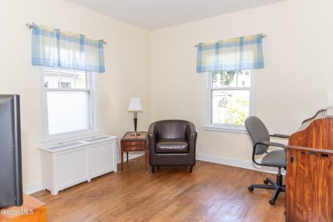 516 Riverside Avenue Glenville NY 12302