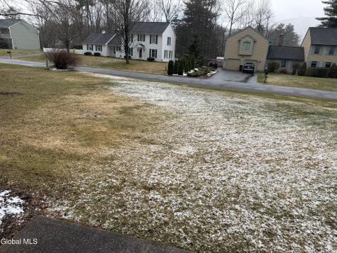 19 Sugar Pine Road Queensbury NY 12804