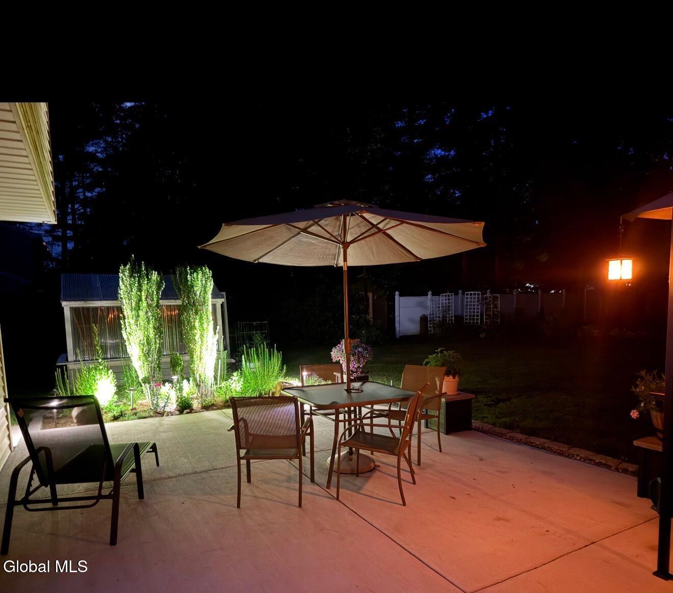 10 Queen Diana Lane Queensbury NY 12804