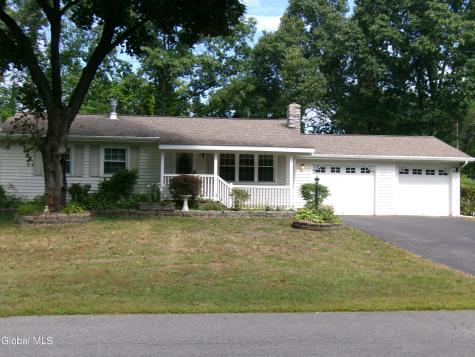 62 Margaret Drive Ballston Spa NY 12020