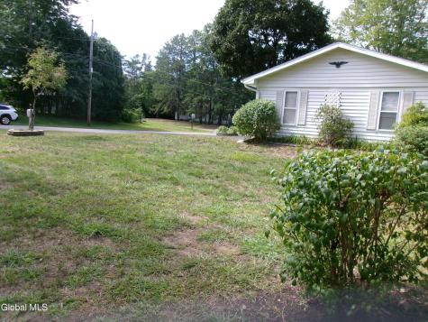 62 Margaret Drive Ballston Spa NY 12020