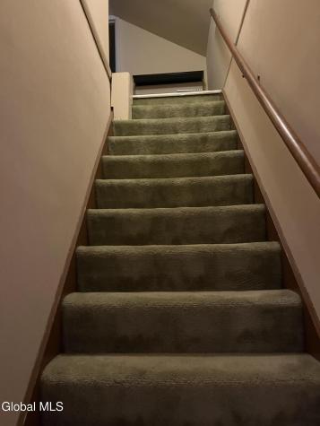 825 Dean Street Schenectady NY 12309