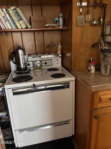 825 Dean Street Schenectady NY 12309