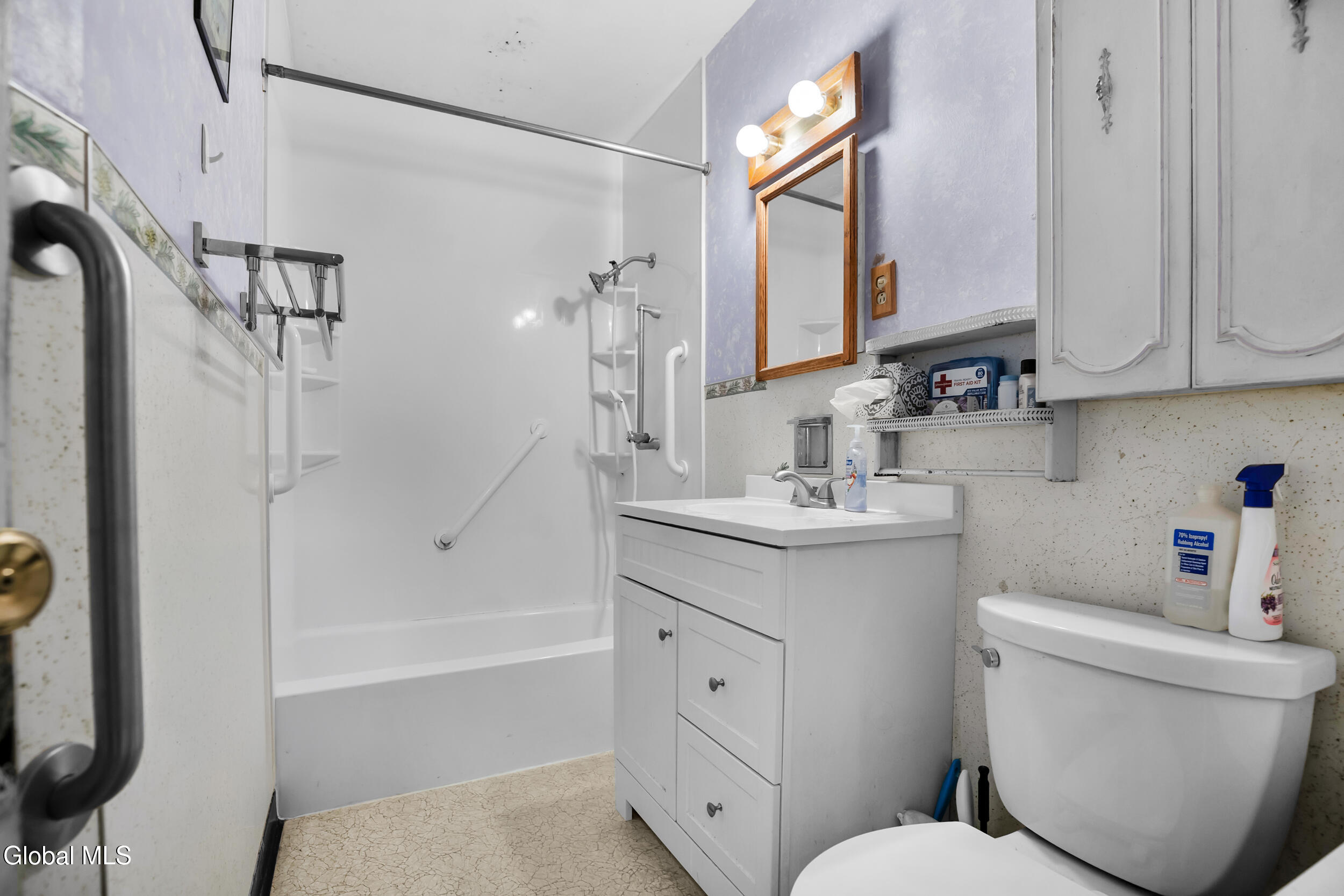 1322 Alden Place Schenectady NY 12308