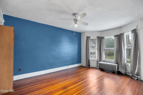 1322 Alden Place Schenectady NY 12308