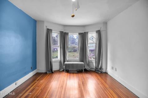 1322 Alden Place Schenectady NY 12308
