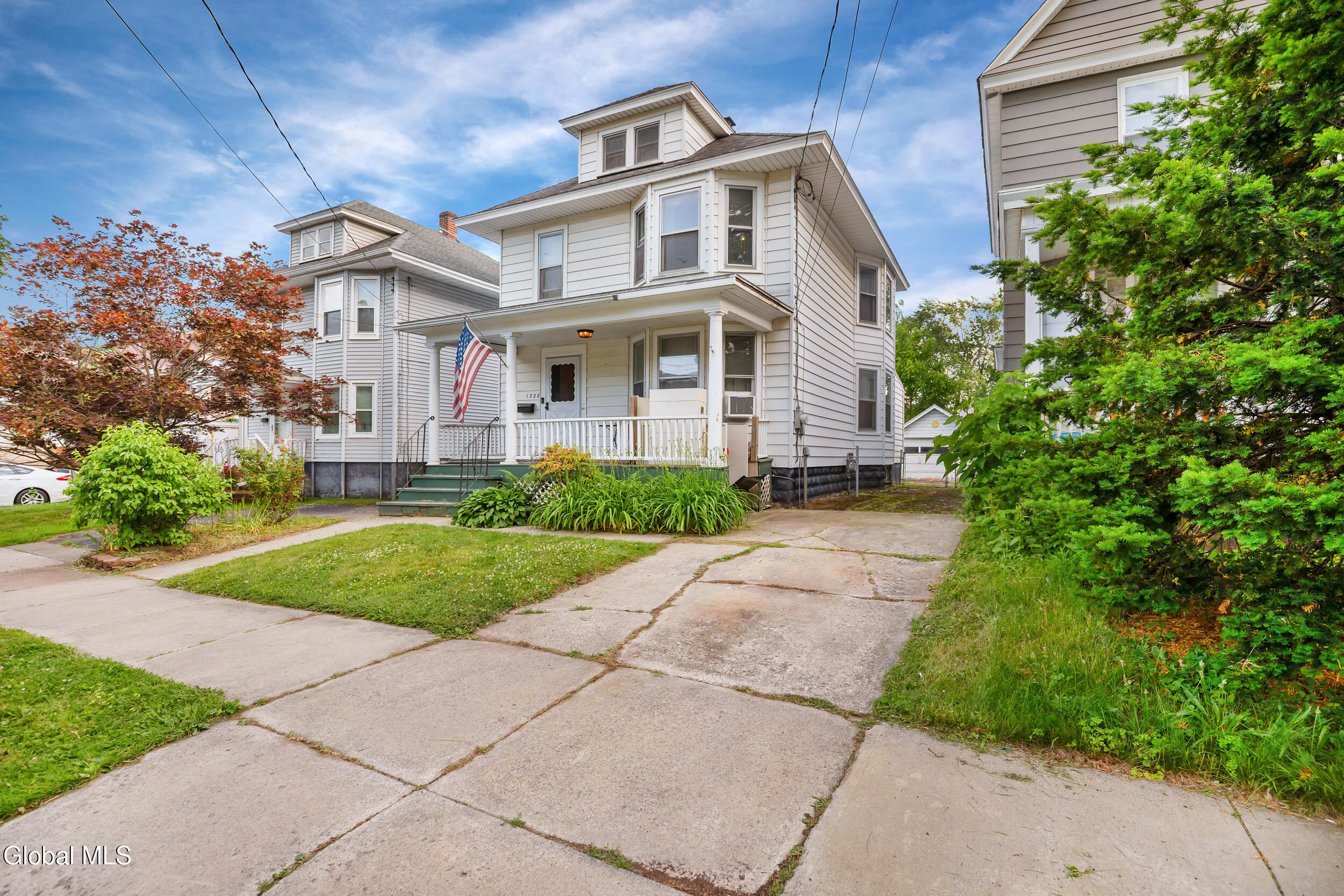 1322 Alden Place Schenectady NY 12308
