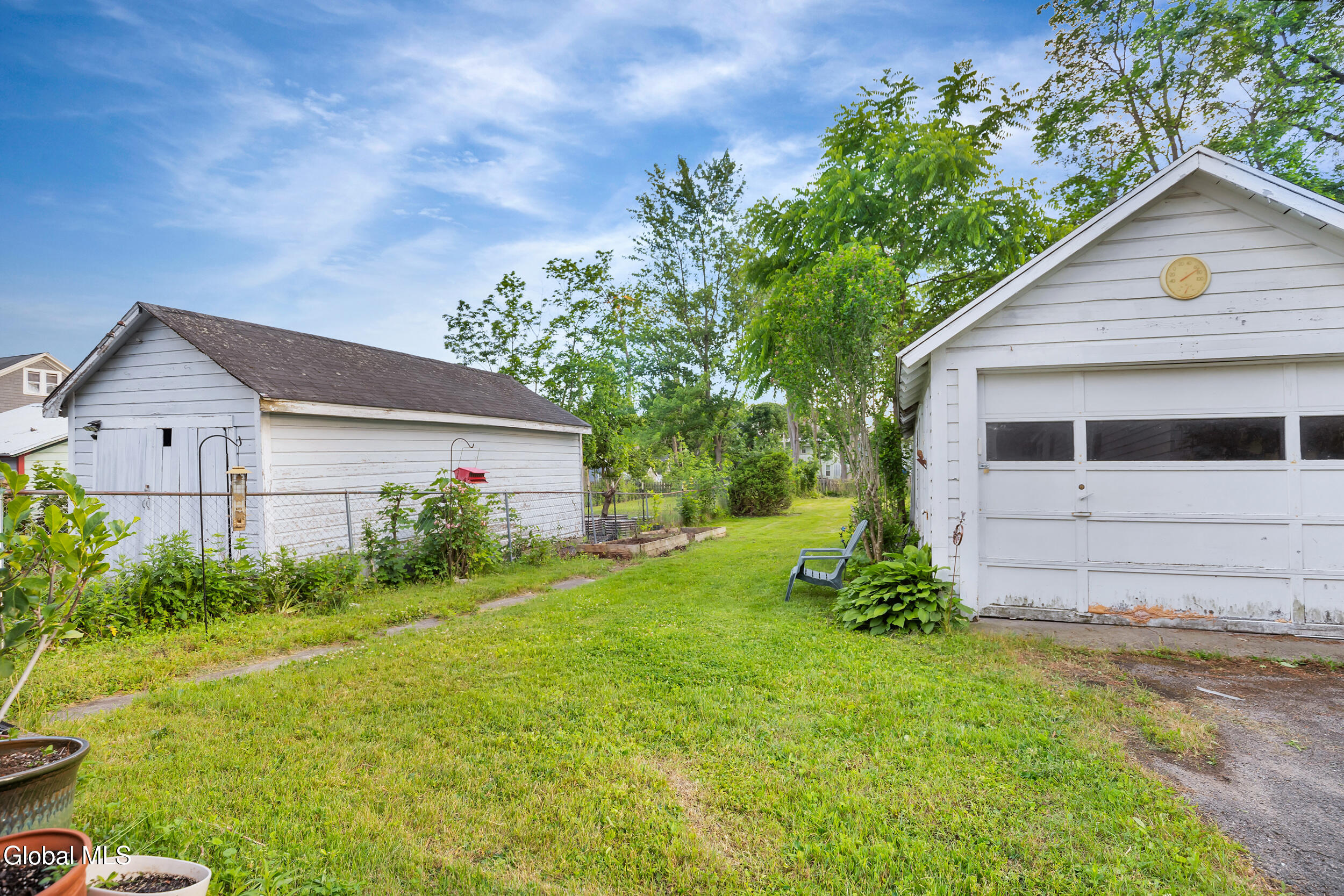 1322 Alden Place Schenectady NY 12308