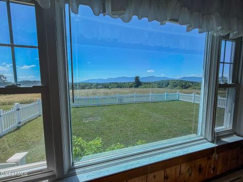 121 North Road Greenville NY 12083