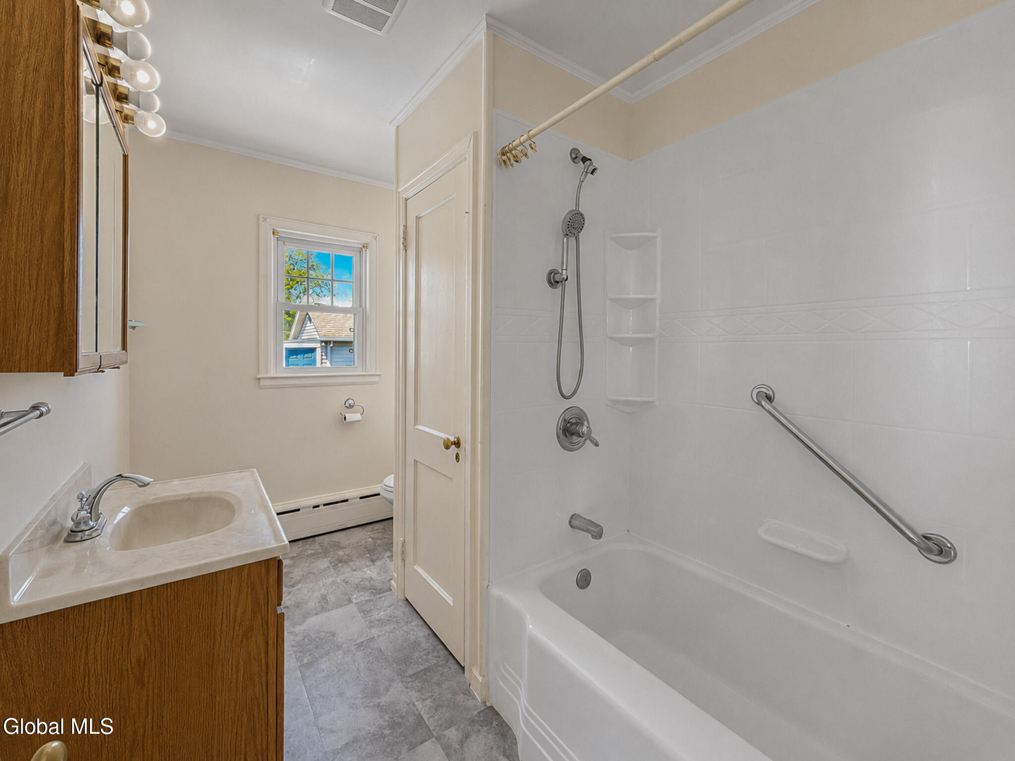 121 North Road Greenville NY 12083