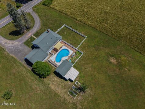 121 North Road Greenville NY 12083